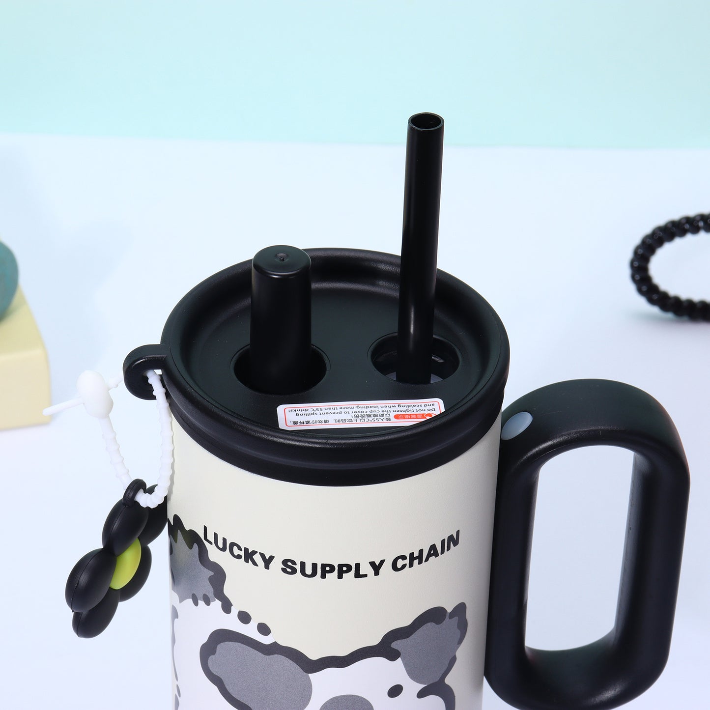 Puppy Pattern 316 Stainless Steel Large Capacity Insulated Cup with Handle and Straw