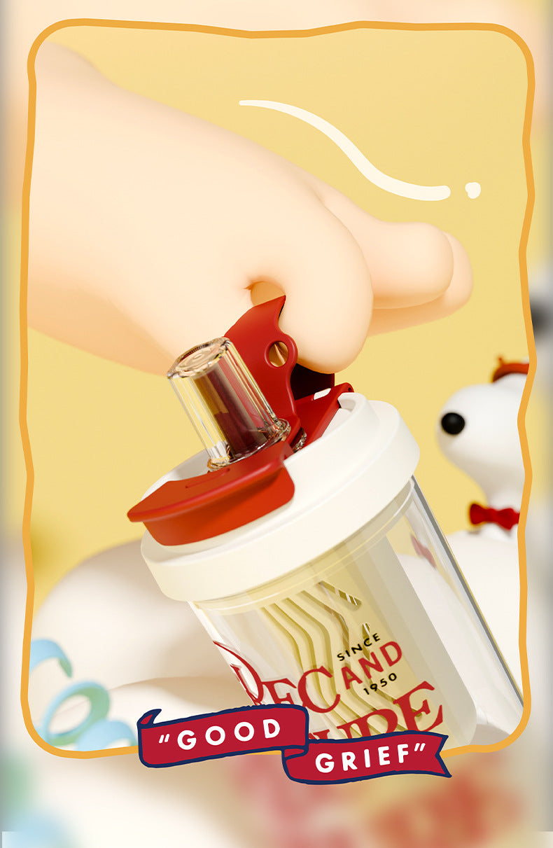 Snoopy Children's Plastic Large Capacity Straw Plastic Cup